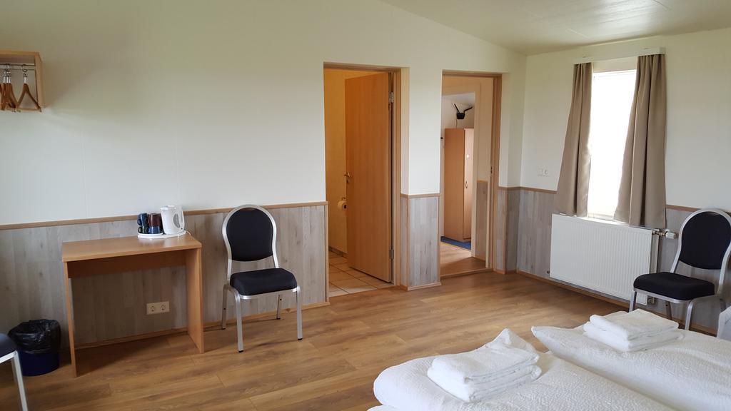 Guesthouse Stoeng And Cottages Εξωτερικό φωτογραφία